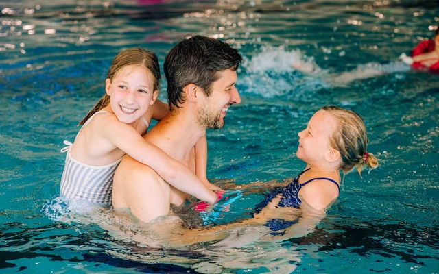 Familienspaß im Hallenbad Geretsried